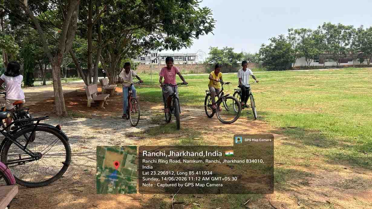 Sunday on Cycle